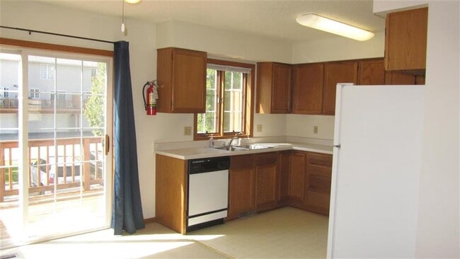 Photo - 1829 Earl Rd