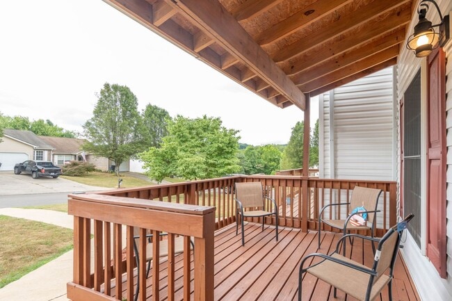 Photo - 251 Hunter Hills Cir Unit 2