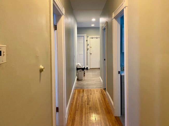 Photo - 3 Oswald St Unit 2