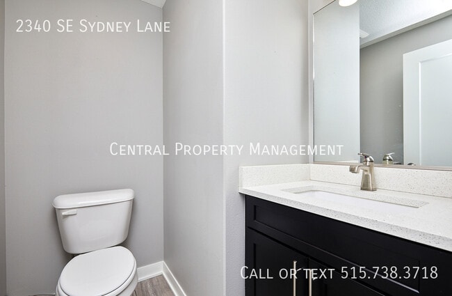 Photo - 2340 SE Sydney Ln