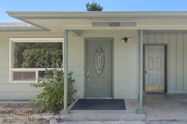 Photo - 4780 Cody Ave