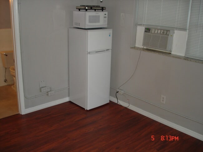 526 SW 4th Ave Unit H