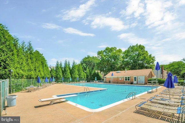 Photo - 3722 Mount Airey Ln