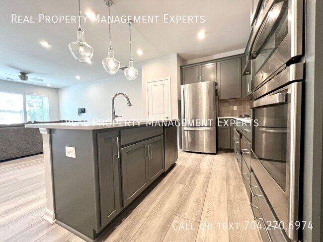 Photo - 1276 Brawley School Rd