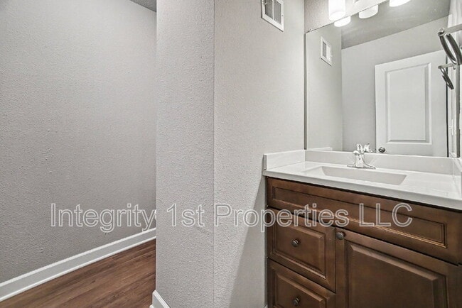 Photo - 10510 Clubhouse Dr