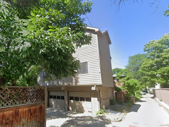 Building Photo - 1931 Grove St Rental