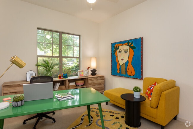 B1 - 2BR,2BA - 965 SF - Second Bedroom