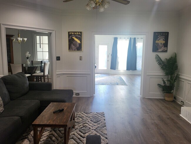Photo - 2703 Boars Head Rd