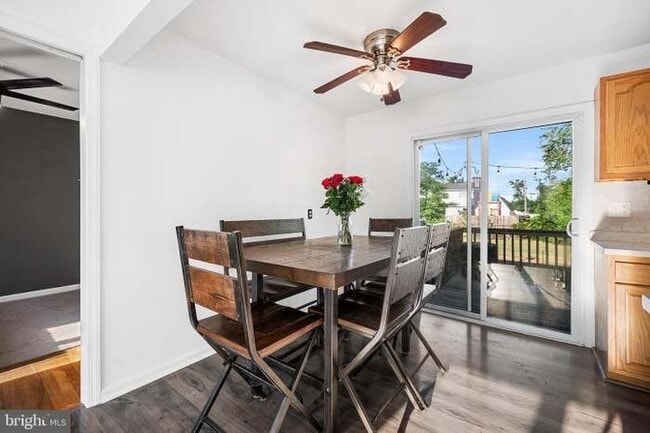 249 Keller St
