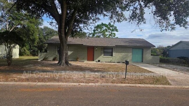 Building Photo - 1445 Lake Opal Dr