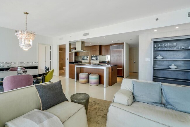 Photo - 495 Brickell Ave Unidad 4204