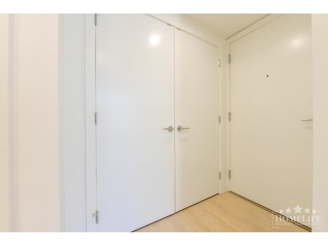 Photo - 13675-1107A 107A Ave Unit 812