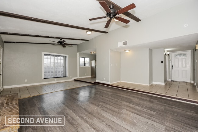 Photo - 7525 Ashcrest Ln