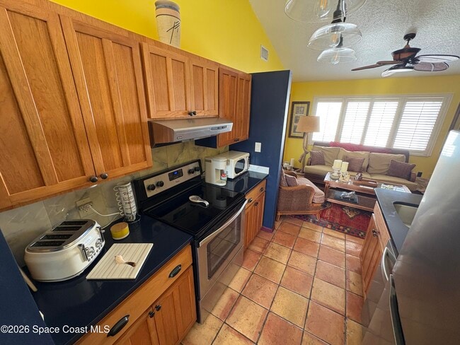 Photo - 418 Beach Park Ln Unit V170