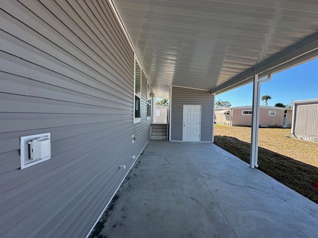 Photo - 928 Bonaire Ave W