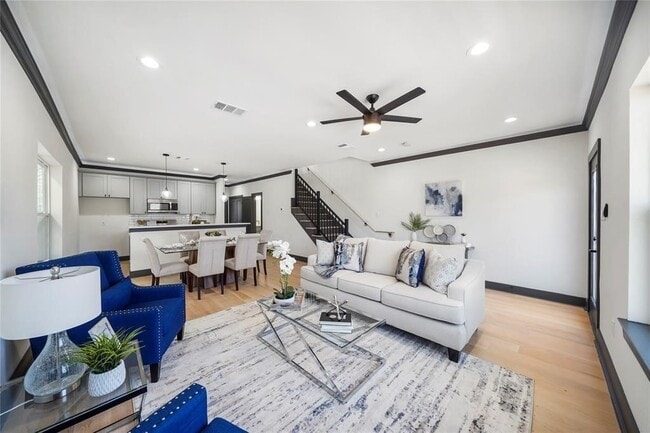 Building Photo - 5514 San Jose St