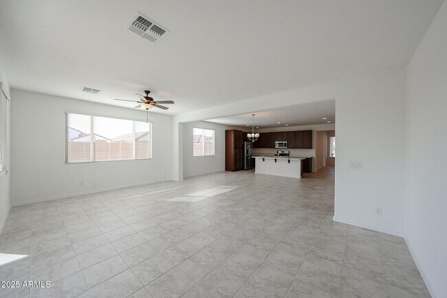 Photo - 14831 W Cottontail Ln