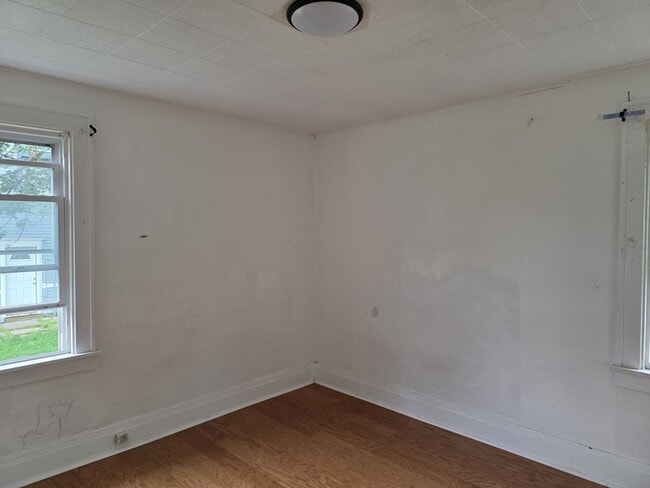 Photo - 141 Leroy Ave Unit 1