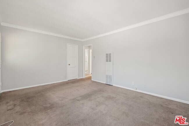 4951 Cahuenga Blvd Unit 4951A