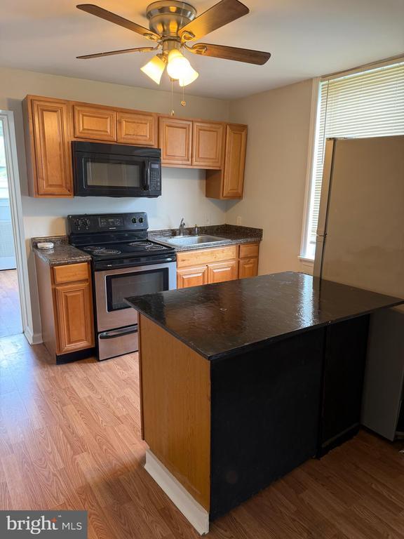 Photo - 5620 Greenhill Ave