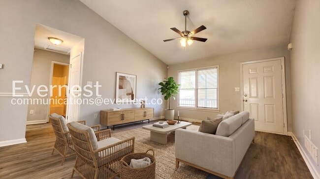 Photo - 345 Bomar Ln
