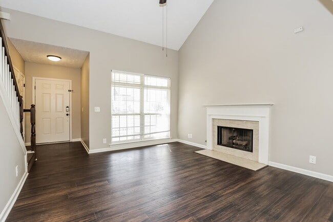 Photo - 6713 Ascot Dr