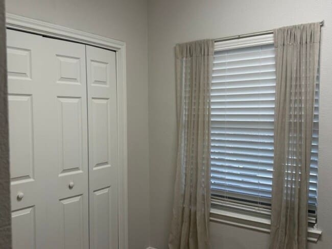 Photo - Living Just Blocks from Baylor University