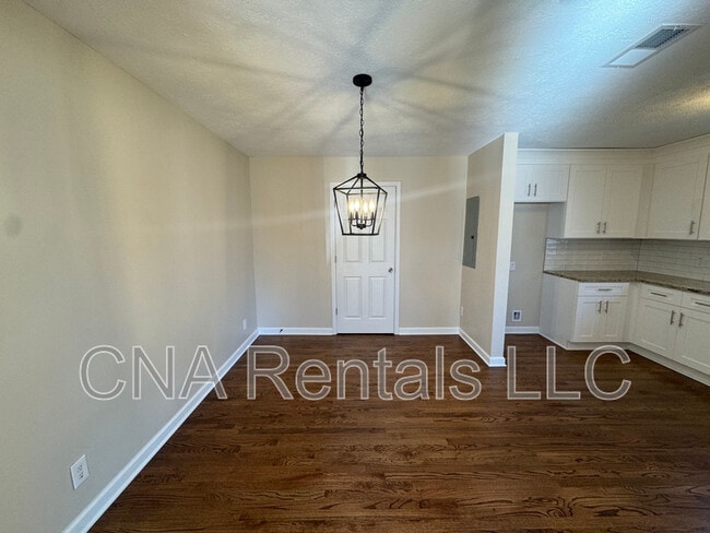 Photo - 1826 Clearwater Dr SE