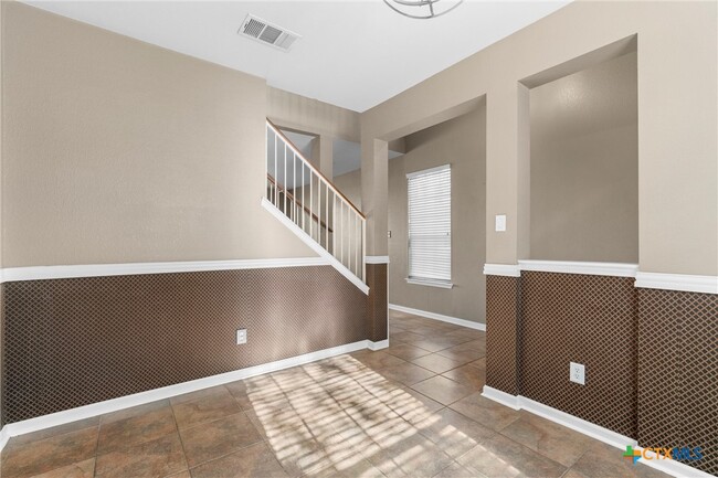 Photo - 2012 Huxley Ln