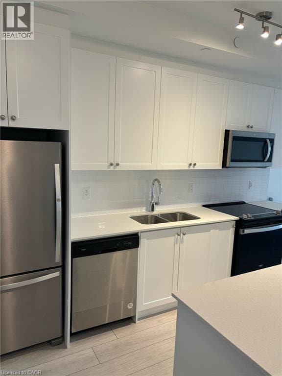 Photo - 55 Duke St W Unit 606