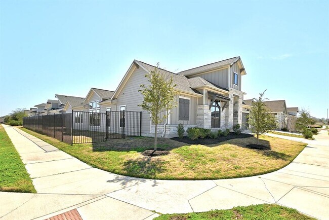 Photo - 9201 Spire View