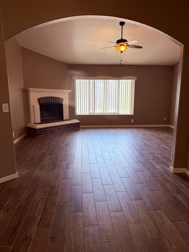 Photo - 10243 W Reade Ave