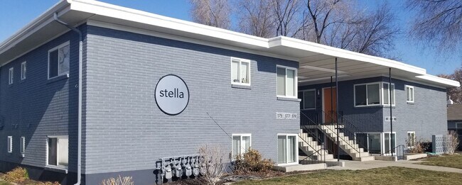 Photo - 1 Bedroom Salt Lake Condo  Available Unidad A