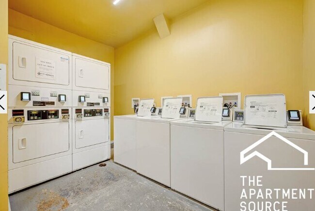 Photo - 1630 N Humboldt Blvd Unit 3F