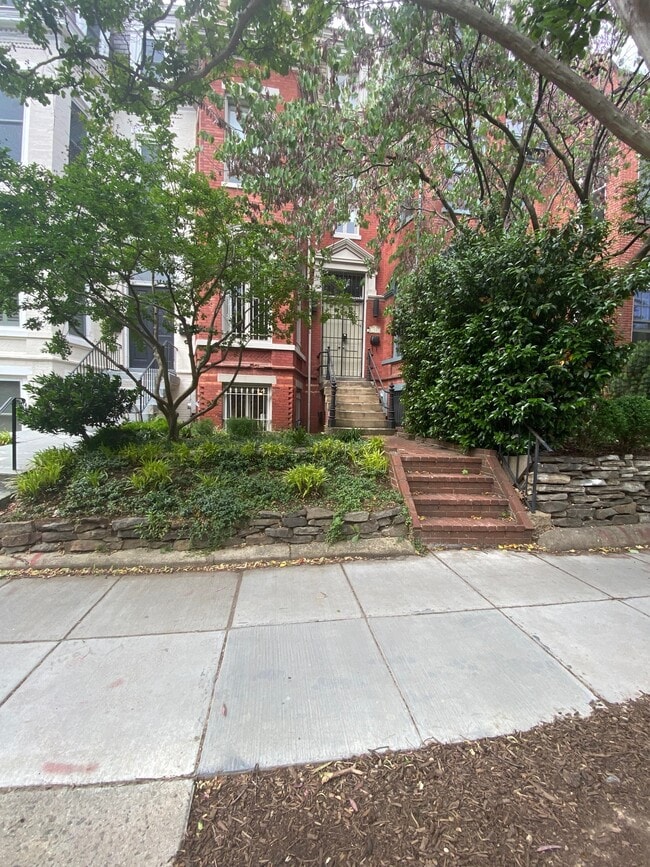 Photo - 1507 R St NW