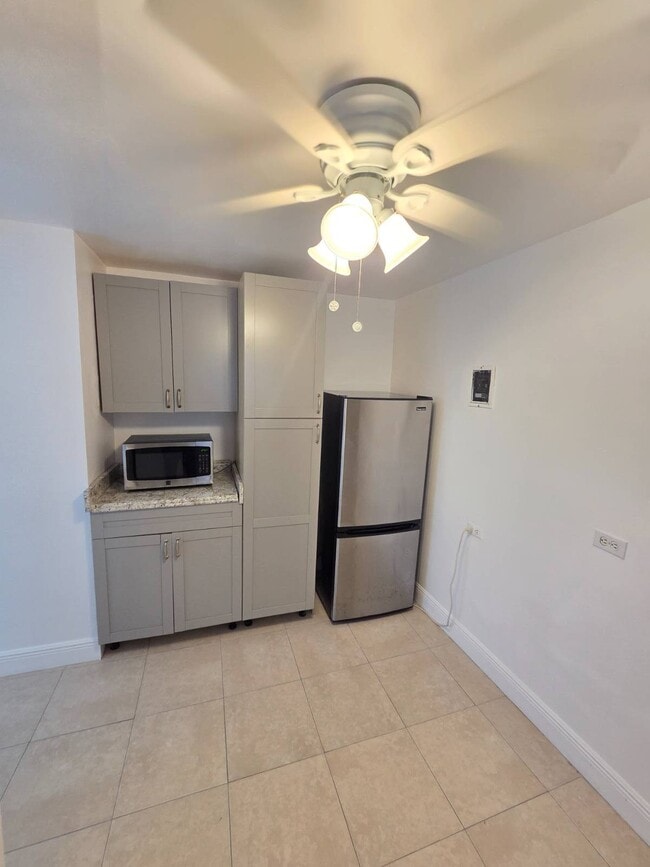 Photo - 3351 SW 7th St