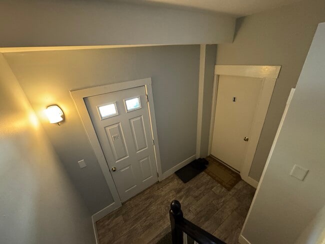 Hallway - 23 Walnut St Unit 1R