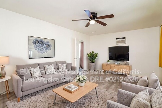 Photo - 2139 E Nord St