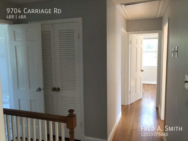 Photo - 9704 Carriage Rd