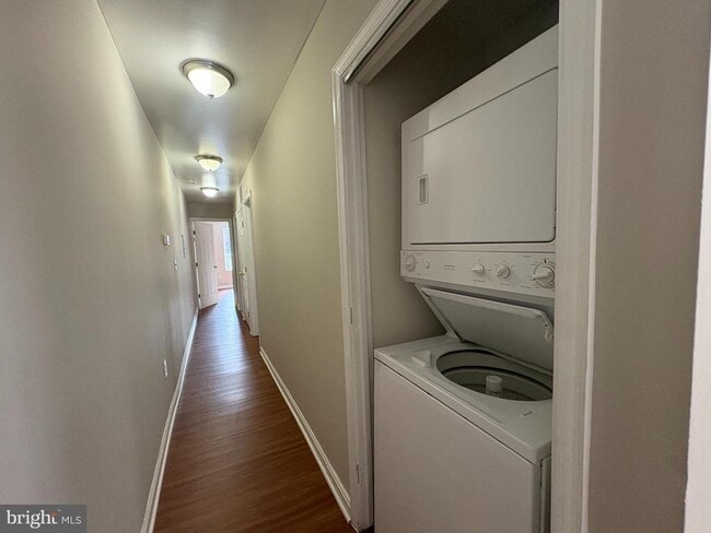 Photo - 222 N Liberty St Unit 3