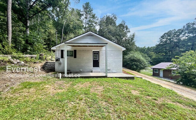 Building Photo - 33 Roach Hollow Rd Rental