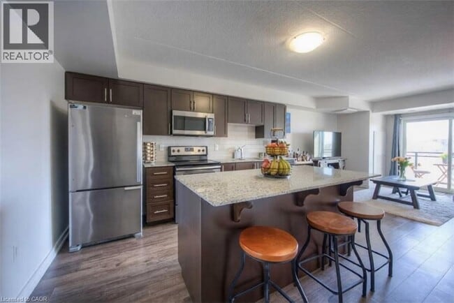 Photo - 25 Kay Cres Unit 210