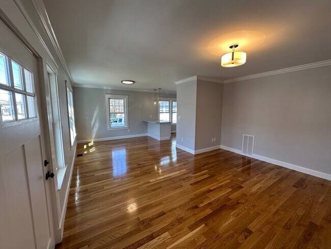 Photo - 35 Trapelo Rd Unit 1