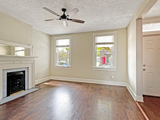 Photo - 16 S Stafford Ave Unidad A