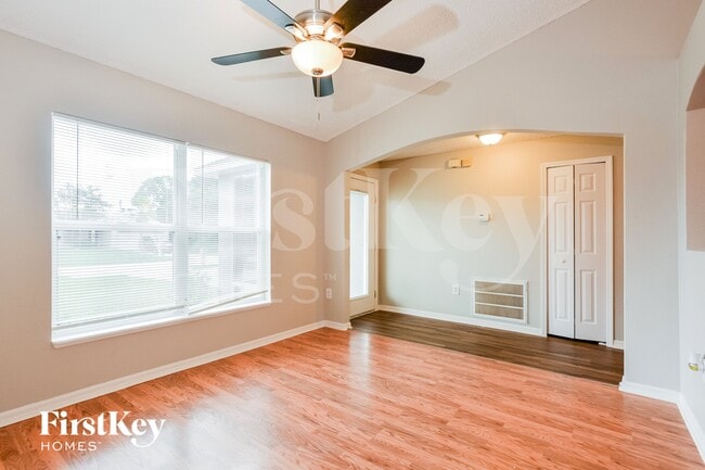Photo - 3075 Blaine Cir