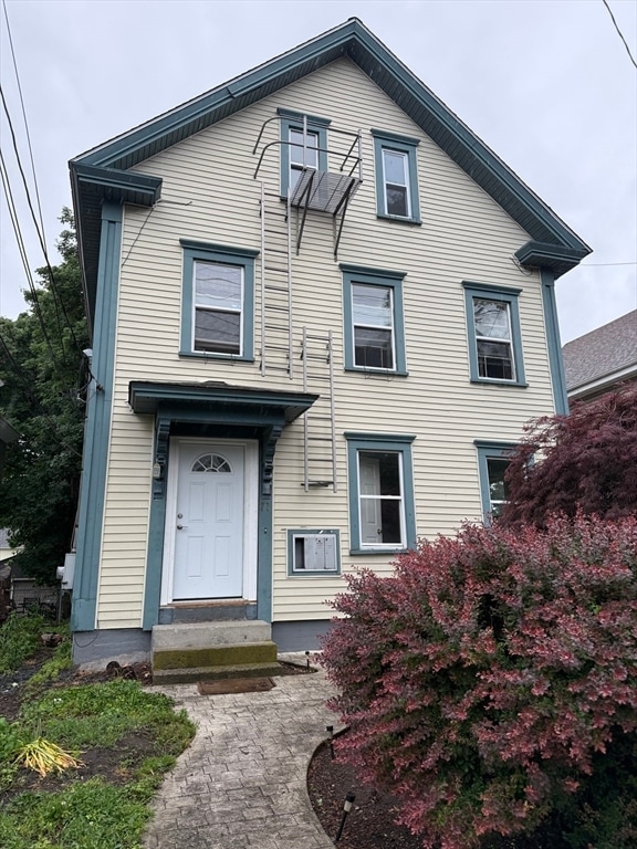 Photo - 71 Tremont St Apartment Unit 1