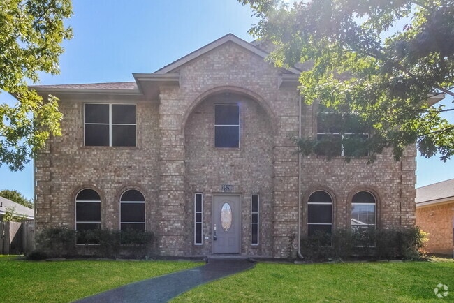 Building Photo - 2520 Buck Dr Rental