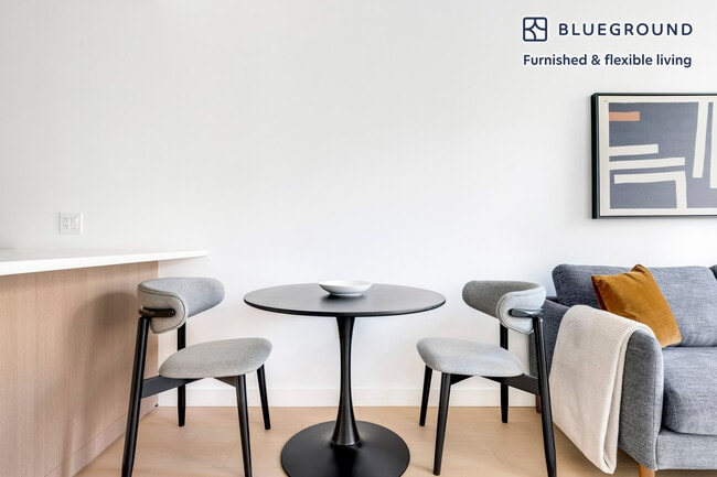 Photo - 478 Kent Ave Unidad FL6-ID2133