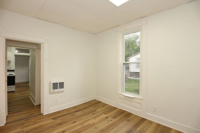 612 E Pike St