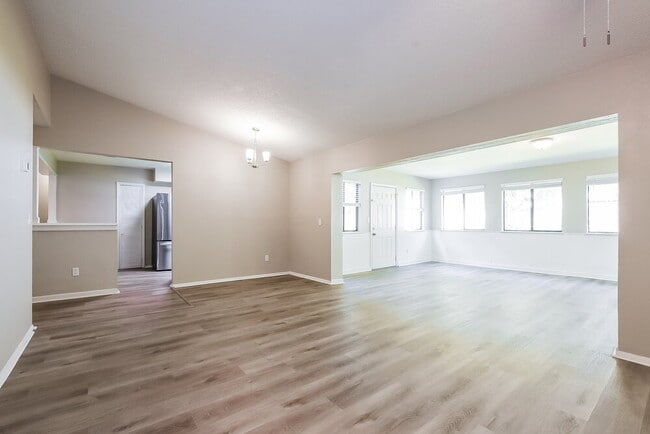 Photo - 175 Exeter Ave